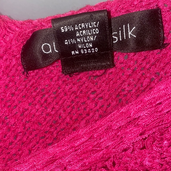 Womens Small August Silk Sleeveless Top V-Neck in Pink Magenta - Picture 4 of 5